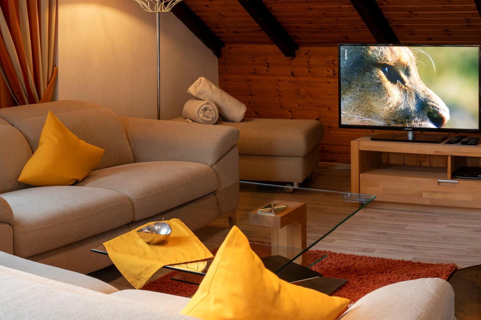 Haus Roseneck Mit Gratis Zugang Zur Jod-Sole-Therme Bad Bevensen Exteriör bild
