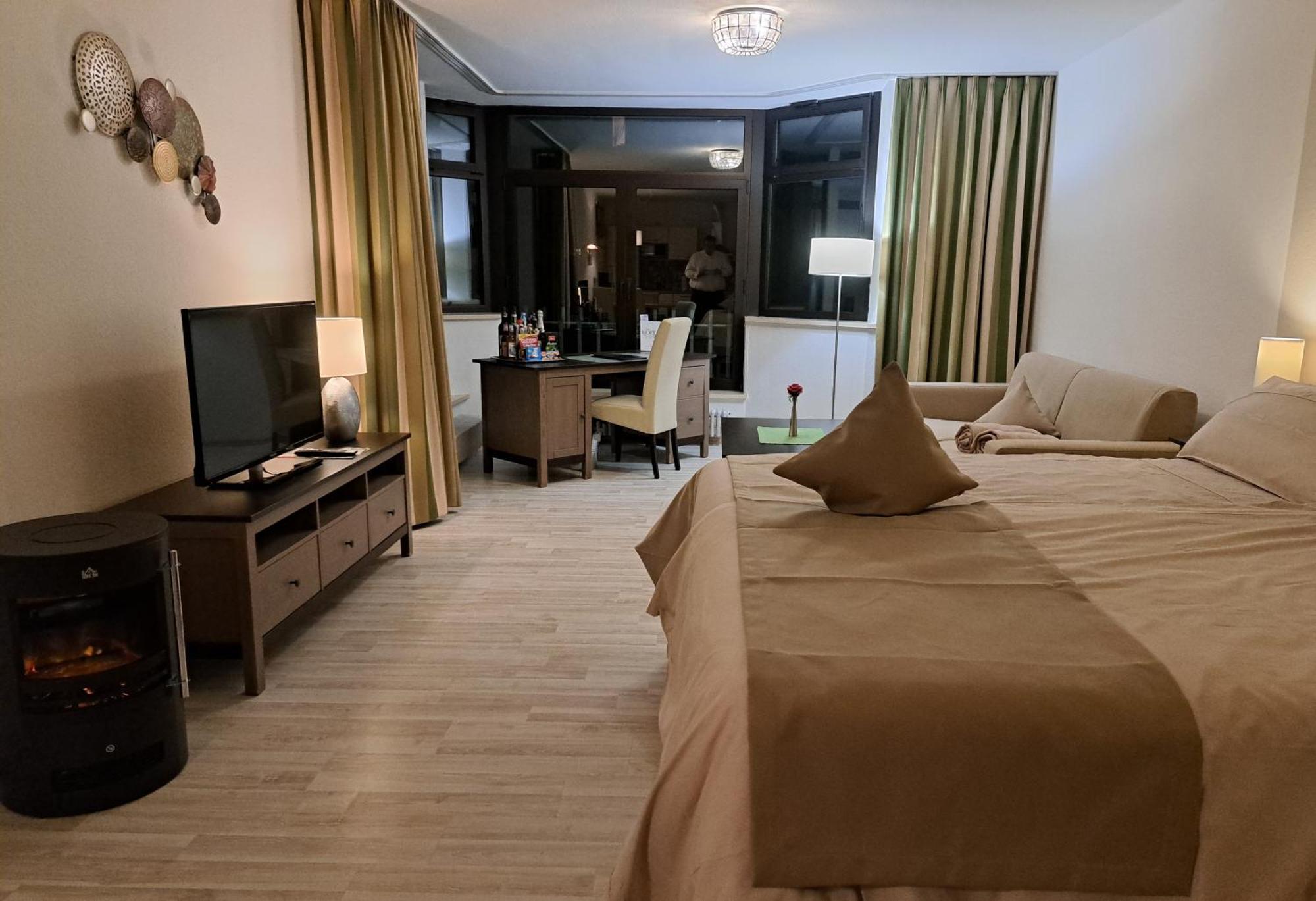 Haus Roseneck Mit Gratis Zugang Zur Jod-Sole-Therme Bad Bevensen Exteriör bild